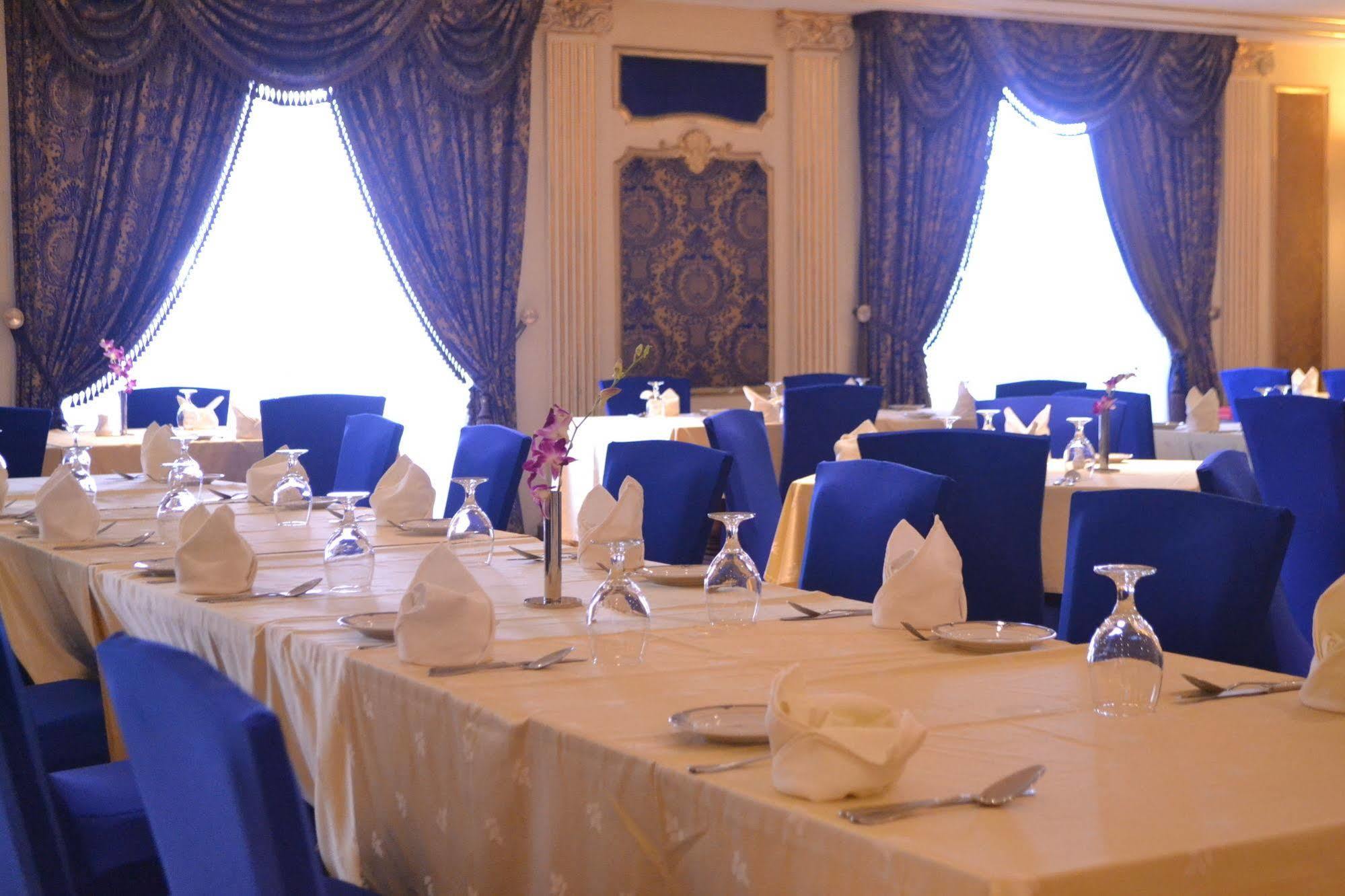Amjad Royal Suites Hotel Jiddah Esterno foto