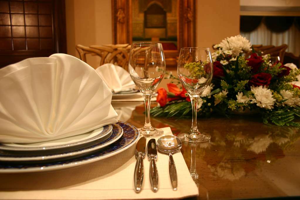 Amjad Royal Suites Hotel Jiddah Ristorante foto