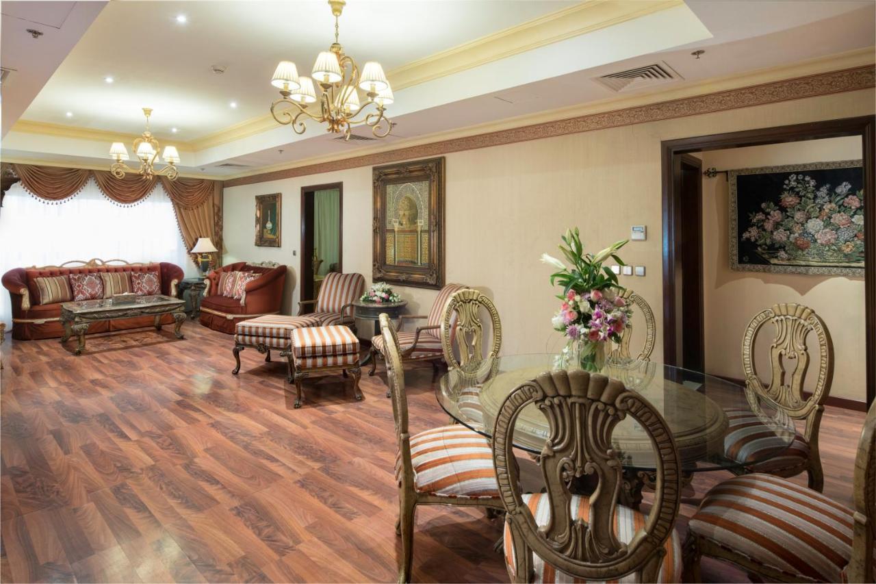 Amjad Royal Suites Hotel Jiddah Esterno foto