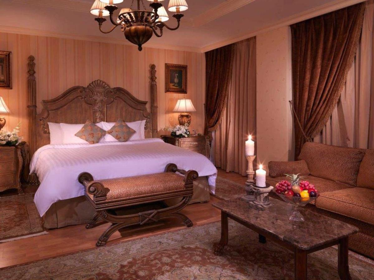 Amjad Royal Suites Hotel Jiddah Esterno foto