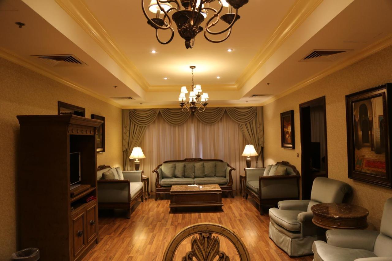 Amjad Royal Suites Hotel Jiddah Esterno foto