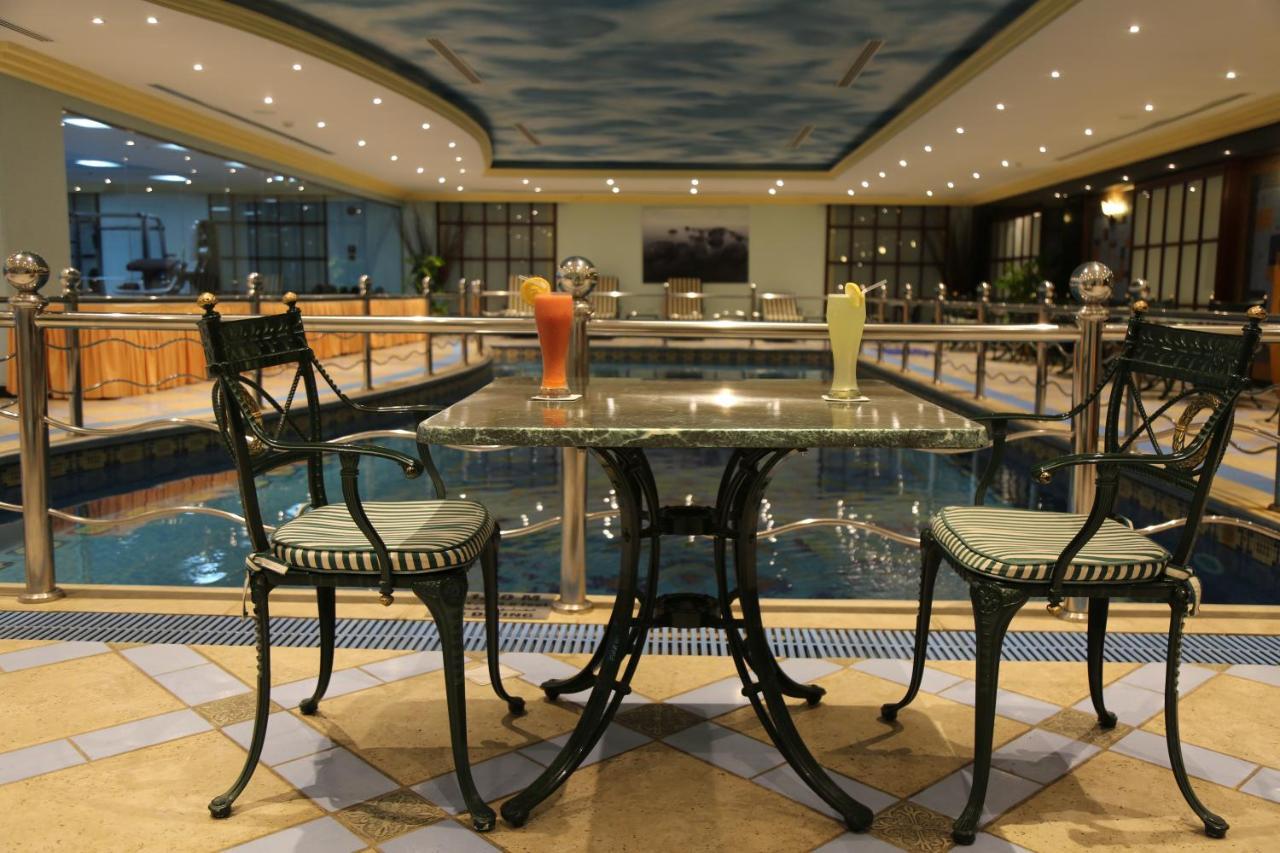 Amjad Royal Suites Hotel Jiddah Esterno foto